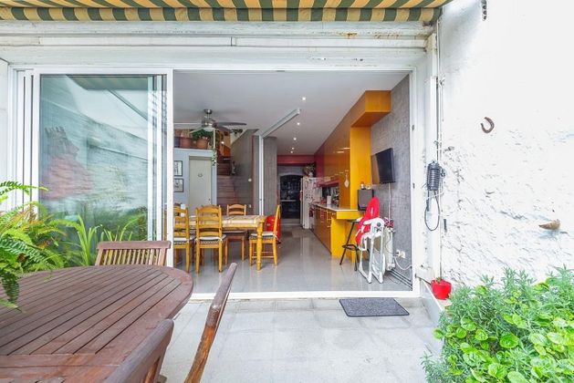 Foto 2 de Pis en venda a Centre - Badalona de 4 habitacions amb terrassa i jardí