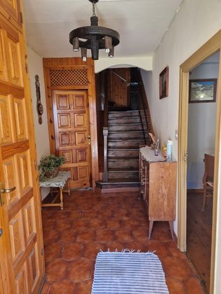 Foto 2 de Chalet en venta en calle Sant Quirgo de 8 habitaciones con balcón y calefacción