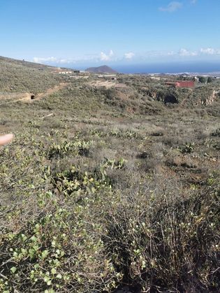 Foto 2 de Venta de terreno en Tamaide-El Roque de 13000 m²