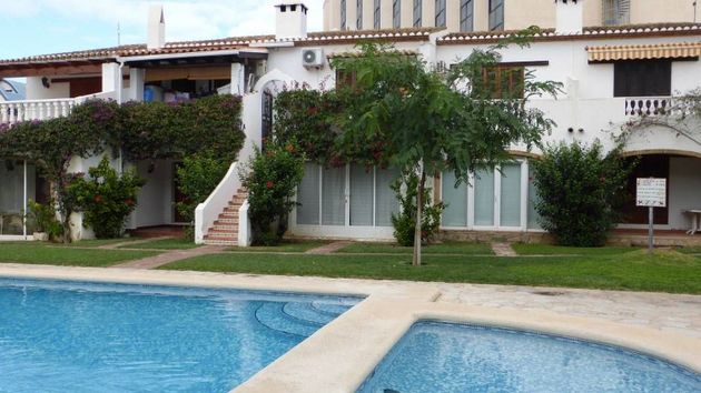 Foto 1 de Piso en alquiler en El Puerto de 1 habitación con terraza y piscina