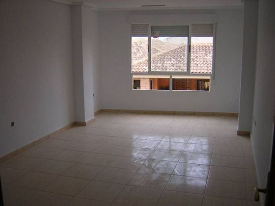 Foto 1 de Venta de piso en Callosa de Segura de 2 habitaciones con piscina y garaje
