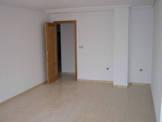 Foto 2 de Venta de piso en Callosa de Segura de 2 habitaciones con piscina y garaje
