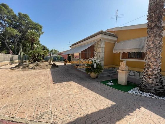 Foto 1 de Xalet en venda a Peña de las Águilas de 4 habitacions amb terrassa i piscina