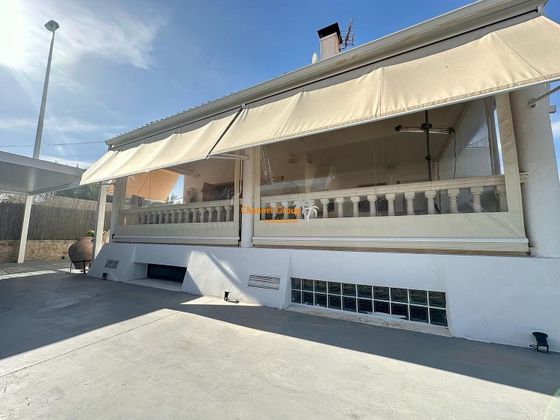 Foto 1 de Casa adosada en venta en Torrellano de 4 habitaciones con terraza y piscina