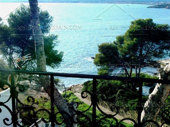 Foto 1 de Xalet en venda a Cap Salou de 3 habitacions amb terrassa i piscina