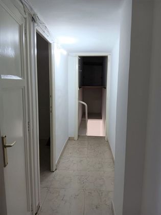Foto 2 de Pis en venda a Vila de Gràcia de 2 habitacions amb calefacció i ascensor