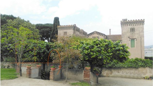 Foto 2 de Casa rural en venda a Vilassar de Dalt de 9 habitacions amb piscina i jardí
