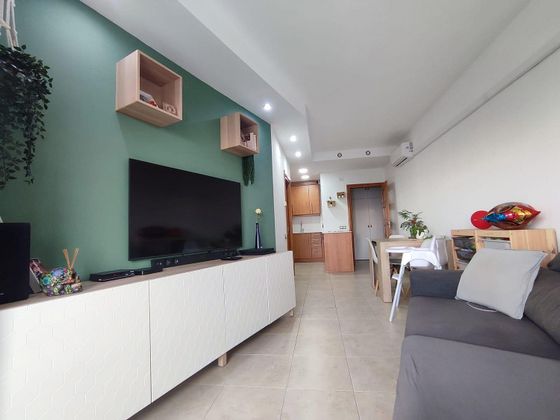 Foto 1 de Venta de piso en Les Arenes - La Grípia  Can Montllor de 2 habitaciones con balcón y aire acondicionado