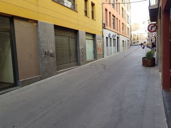 Foto 2 de Local en alquiler en calle De Puigterrà de Dalt con terraza