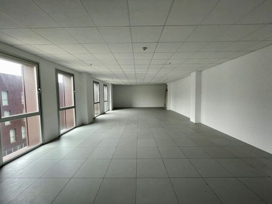 Foto 1 de Oficina en lloguer a Cuatro Vientos de 110 m²