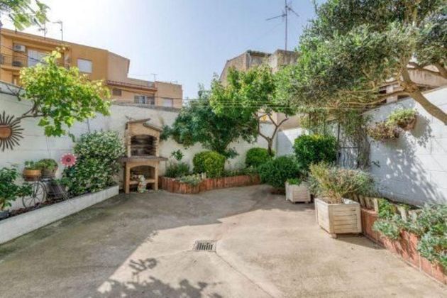 Foto 1 de Casa en venda a calle De la Ciutadella de 3 habitacions amb terrassa i garatge