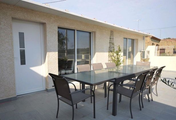 Foto 2 de Casa en venda a calle Pujada de 4 habitacions amb terrassa i piscina