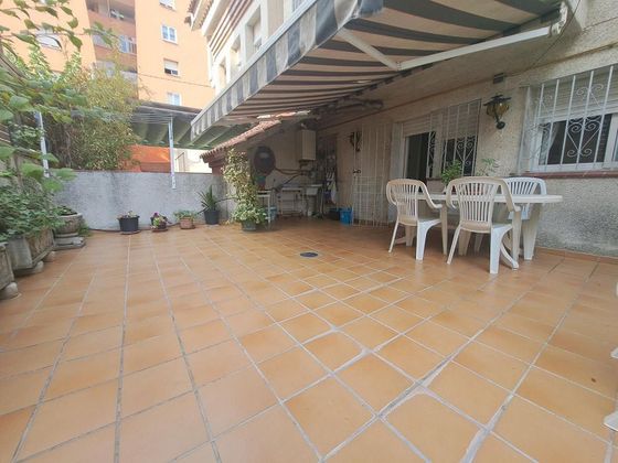 Foto 1 de Casa en venda a calle D'avinyonet de 3 habitacions amb garatge i jardí