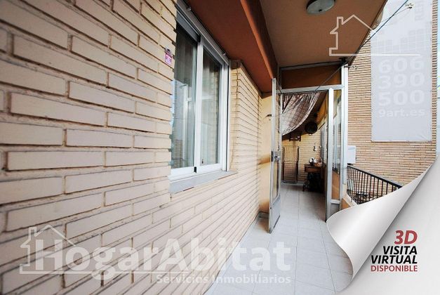 Foto 1 de Piso en venta en Oliva pueblo de 3 habitaciones con terraza y balcón