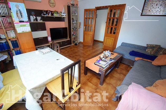Foto 2 de Piso en venta en Vall d´Uixó (la) de 4 habitaciones con aire acondicionado