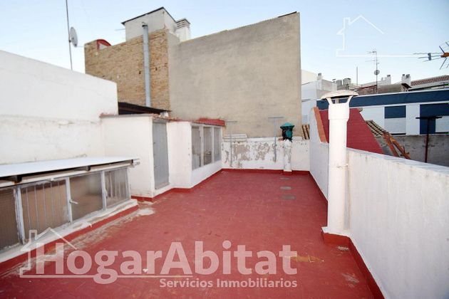 Foto 1 de Casa en venda a Camino de Onda - Salesianos - Centro de 4 habitacions amb terrassa i garatge