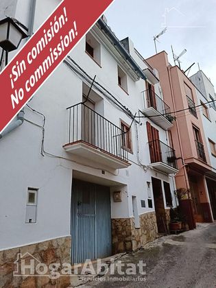 Foto 1 de Casa en venda a Lucena del Cid de 5 habitacions amb terrassa i garatge