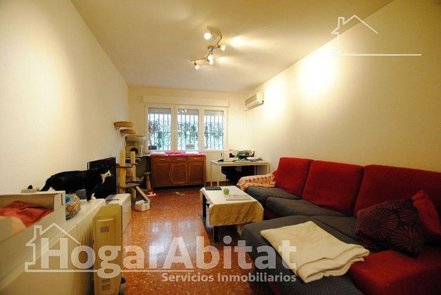 Foto 1 de Piso en venta en Centro - Gandia de 3 habitaciones con terraza y aire acondicionado