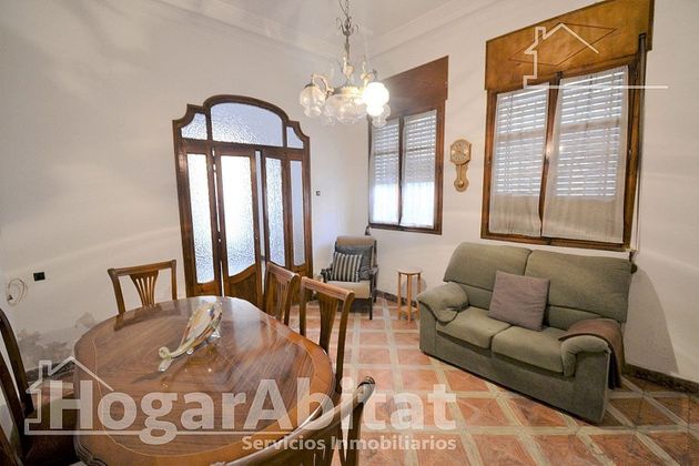 Foto 1 de Casa en venda a Camino de Onda - Salesianos - Centro de 5 habitacions amb terrassa i garatge