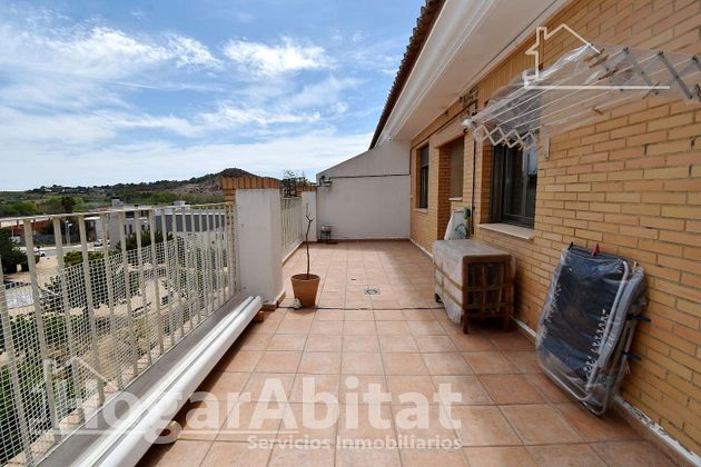 Foto 1 de Àtic en venda a Monserrat de 2 habitacions amb terrassa i garatge
