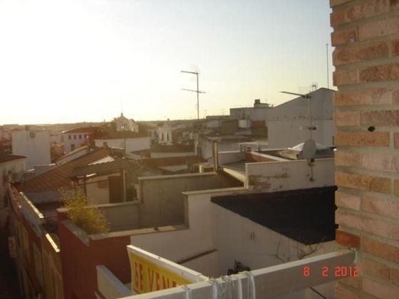 Foto 1 de Pis en venda a calle Moreno de Vargas de 3 habitacions i 110 m²