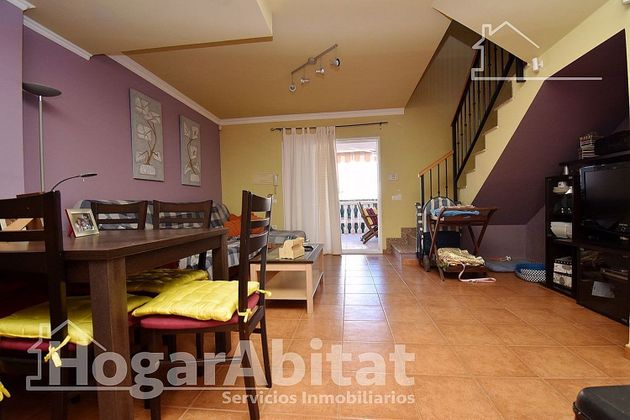 Foto 1 de Casa adossada en venda a La Torre - Playa de Chilches de 3 habitacions amb terrassa i garatge