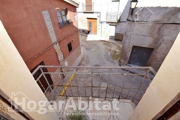 Foto 2 de Venta de casa en Borriol de 4 habitaciones con terraza y balcón