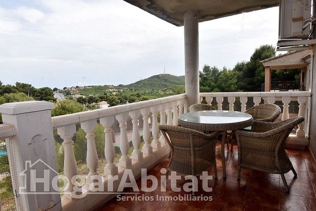 Foto 2 de Xalet en venda a Borriol de 4 habitacions amb terrassa i piscina