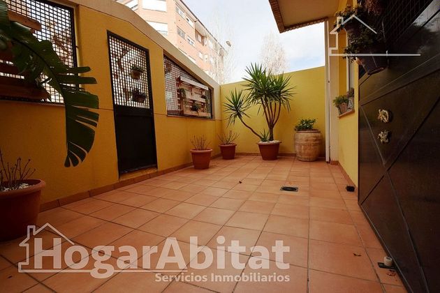 Foto 1 de Venta de casa adosada en Cariñena - Carinyena de 4 habitaciones con terraza y garaje