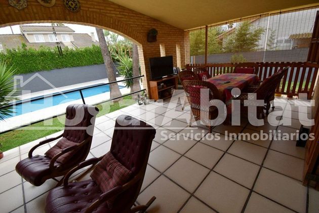Foto 1 de Venta de chalet en Almardà de 5 habitaciones con terraza y piscina