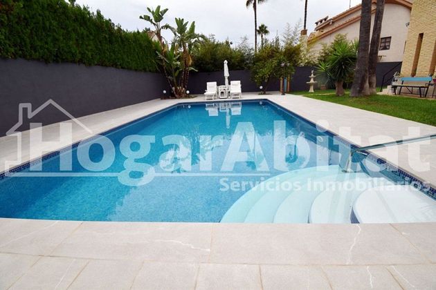 Foto 2 de Venta de chalet en Almardà de 5 habitaciones con terraza y piscina