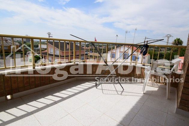 Foto 2 de Venta de piso en El Perelló - Les Palmeres - Mareny de Barraquetes de 3 habitaciones con terraza y garaje