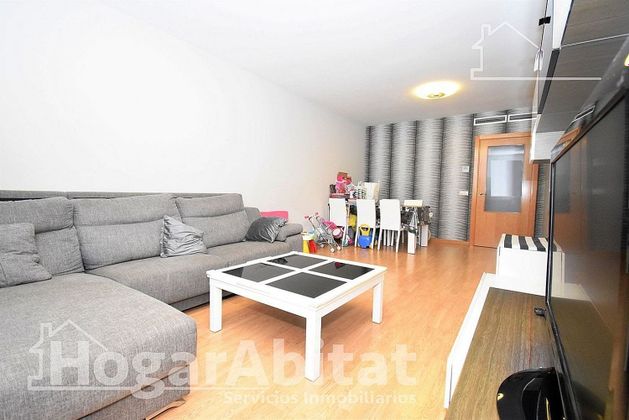 Foto 1 de Venta de piso en Centro - Almazora/Almassora de 3 habitaciones con garaje y aire acondicionado