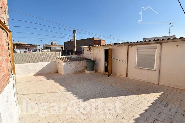 Foto 2 de Casa en venta en Centro - Villarreal de 4 habitaciones con terraza y garaje