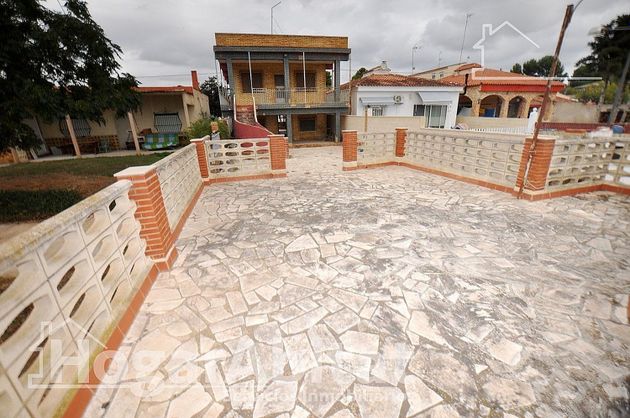 Foto 1 de Xalet en venda a Los Felipes - Corral de Carmelo de 5 habitacions amb terrassa i garatge