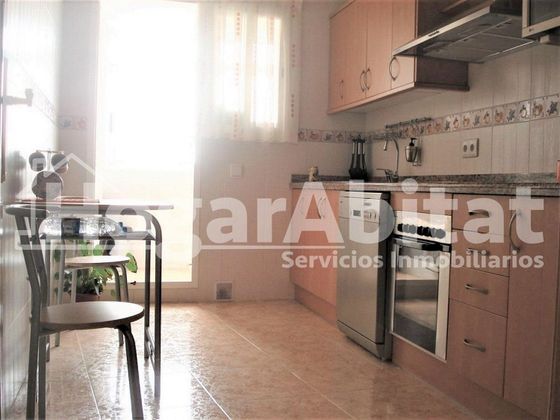 Foto 1 de Pis en venda a Avda. Alemania - Italia de 3 habitacions amb garatge i aire acondicionat