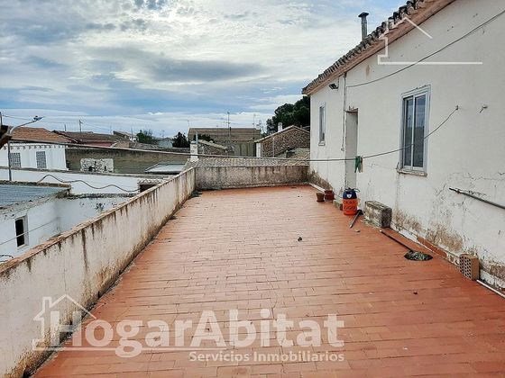 Foto 2 de Venta de chalet en Villena de 5 habitaciones con terraza y garaje