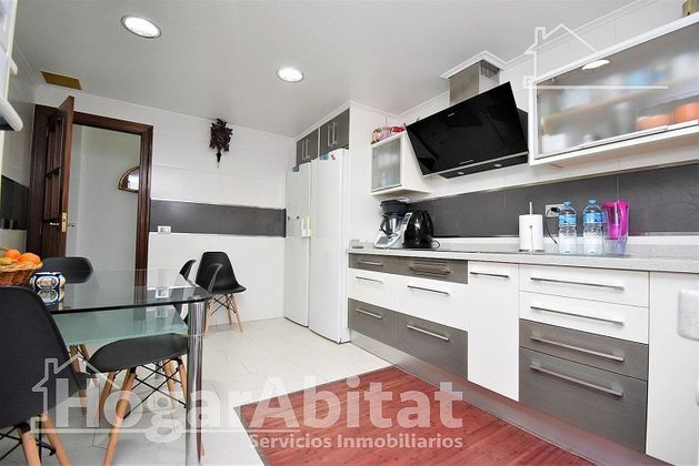 Foto 1 de Pis en venda a Centro - Villarreal de 4 habitacions amb terrassa i garatge