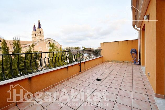 Foto 2 de Casa en venda a Benirredrà de 5 habitacions amb terrassa i balcó