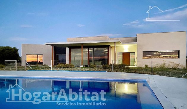 Foto 1 de Xalet en venda a Área Rural de 6 habitacions amb terrassa i piscina