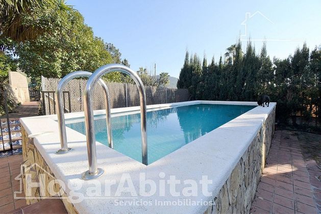 Foto 1 de Venta de chalet en Borriol de 3 habitaciones con terraza y piscina