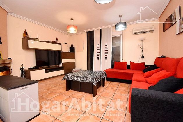 Foto 2 de Casa en venda a Alquerías del Niño Perdido de 3 habitacions amb piscina i garatge