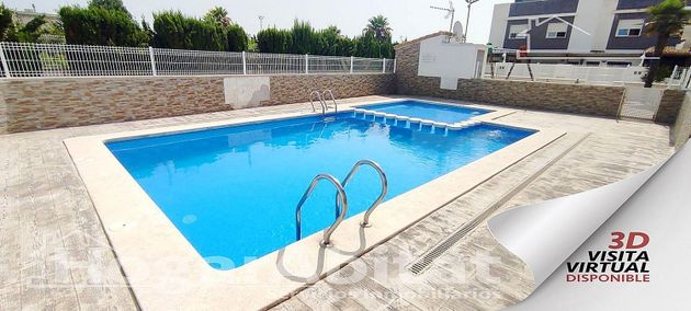 Foto 2 de Casa adosada en venta en Playa de Almazora-Ben Afeli de 3 habitaciones con terraza y piscina