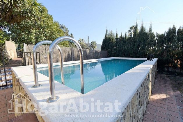 Foto 2 de Venta de chalet en Borriol de 3 habitaciones con terraza y piscina