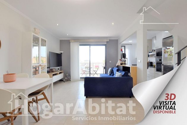 Foto 1 de Piso en venta en Daimús de 3 habitaciones con terraza y balcón