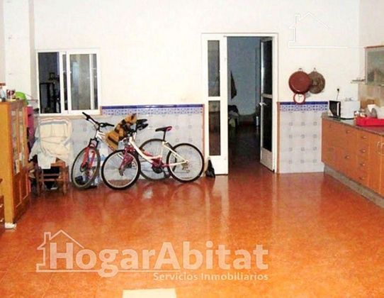 Foto 1 de Venta de chalet en Benifaió de 4 habitaciones con terraza y garaje
