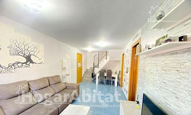Foto 1 de Piso en venta en Sant Joan de Moró de 4 habitaciones con balcón y aire acondicionado