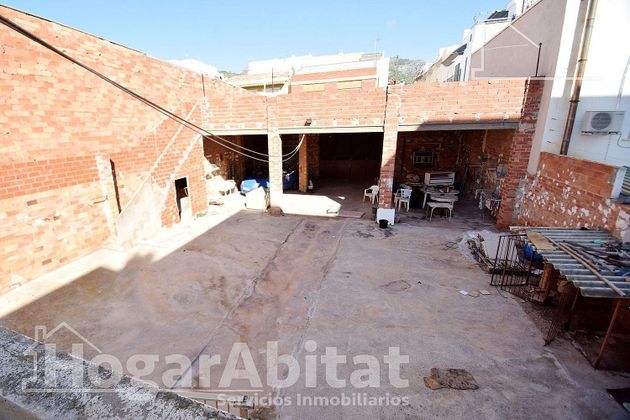 Foto 1 de Casa en venta en Vall d´Uixó (la) de 8 habitaciones con terraza y balcón