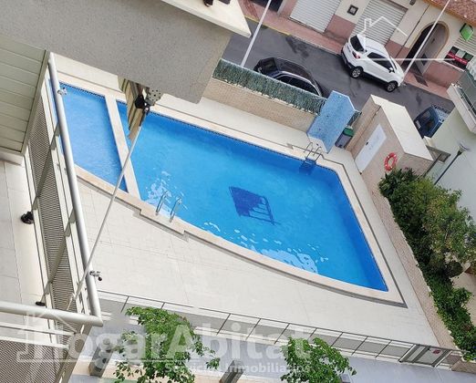 Foto 2 de Venta de piso en Zona Centro de 1 habitación con terraza y piscina