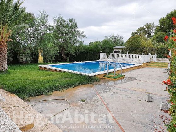 Foto 2 de Xalet en venda a Urbanizaciones de 5 habitacions amb terrassa i piscina